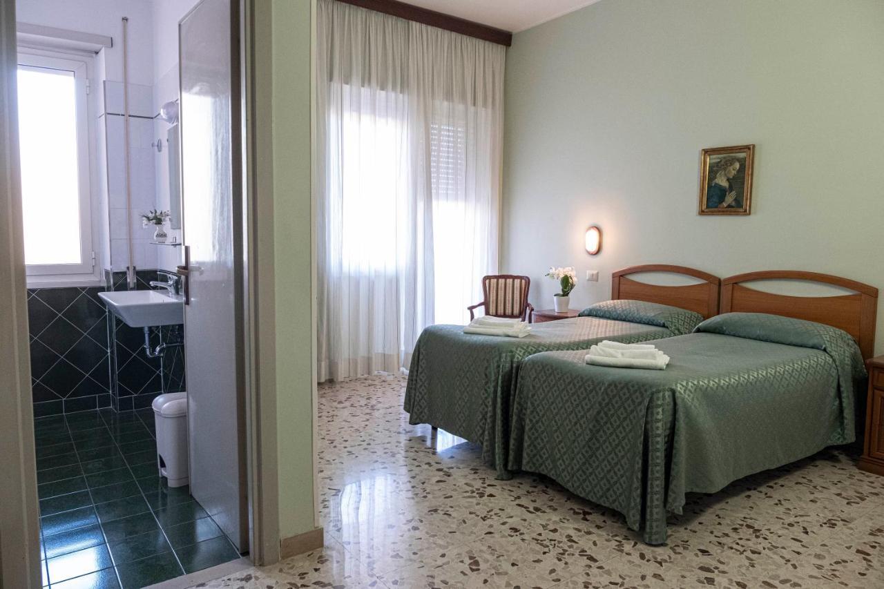 Villa Fatima, Casa Per Ferie โรม ภายนอก รูปภาพ
